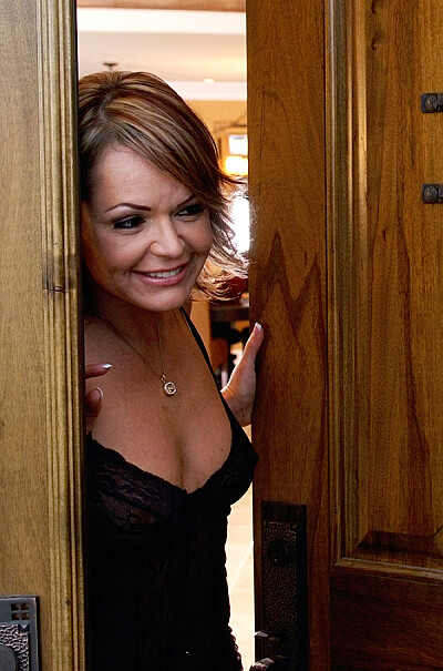 Kelly Leigh